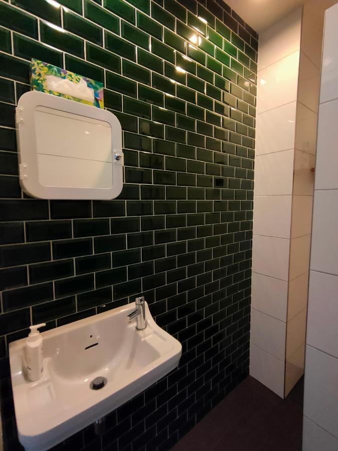 Familie- En Groepsverblijf Het Voorhuis Loon op Zand エクステリア 写真