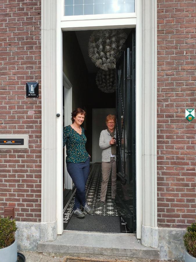 Familie- En Groepsverblijf Het Voorhuis Loon op Zand エクステリア 写真